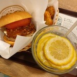 用戶對於フレッシュネスバーガー 白山駅前店的評論圖