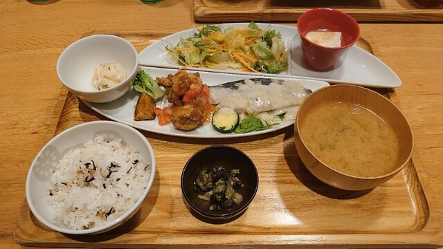 User's recommendation image for おぼんdeごはん ルミネ北千住店