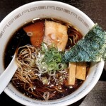 用户对于凡の風 杉むら中華そば店的评论图