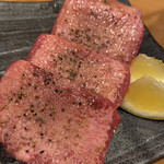 用户对于焼肉 醍醐 梅島店的评论图