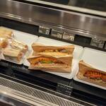 用戶對於MOBaCAFE的評論圖