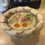 User's review image for 泡系しおとんこつラーメン べらしお 総本店