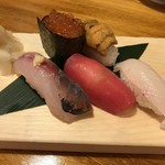 用戶對於小さな小さな玄界灘 スシ男的評論圖