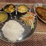 用户对于ベンガル料理プージャー的评论图