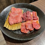 用戶對於黒毛和牛焼肉 白か黒的評論圖