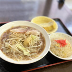 用户对于大衆食堂 半田屋 西線南七条店的评论图