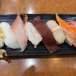 用户对于回転寿司 えりも岬 菊水元町店的评论图