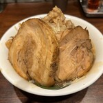 用戶對於ラーメン 雷 東京本丸店的評論圖