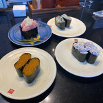 用戶對於月的評論圖