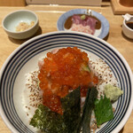 用戶對於日本橋海鮮丼 つじ半 ミッドタウン店的評論圖