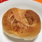 User's review image for シロヤベーカリー 藤田店