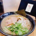 User's review image for 桔梗と空