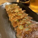 用戶對於餃子歩兵 道頓堀店的評論圖
