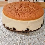 User's review image for りくろーおじさんの店 新幹線改札内店