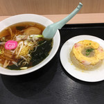 用户对于王華 イオンモール札幌発寒店的评论图