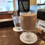 用户对于LAUGH cafe的评论图