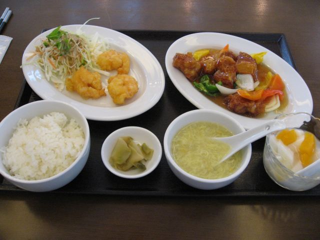用户对于知食府的评论图