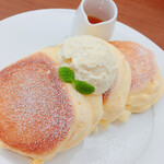 User's review image for 幸せのパンケーキ 福岡天神店