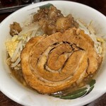 用戶對於ラーメン 雷 東京本丸店的評論圖