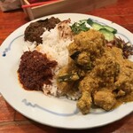 用戶對於馬来風光美食的評論圖