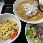 用户对于北海らーめん 札幌駅前店的评论图