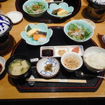 用戶對於御花的評論圖