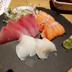 用户对于夜咄 にのまる的评论图