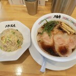 User's review image for 麺to飯 三輪車