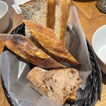 用戶對於ベーカリー&レストラン 沢村 新宿的評論圖