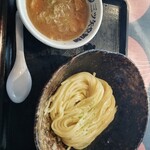 用戶對於三ツ矢堂製麺 中目黒店的評論圖