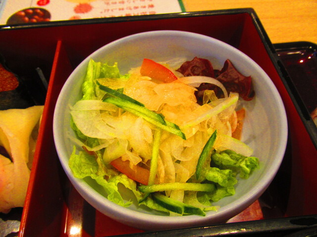用户对于和食レストランとんでん 厚別店的评论高清图