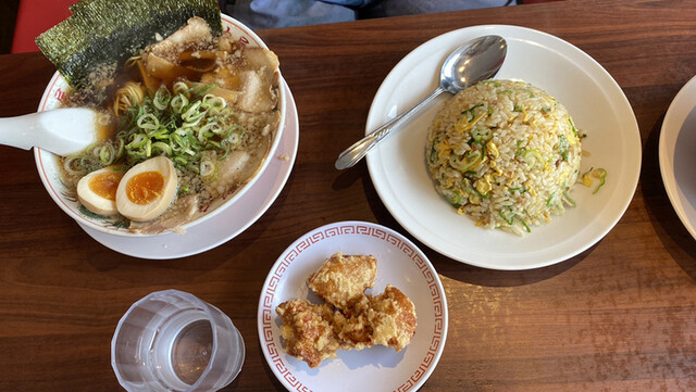 用户对于ラーメン魁力屋 西大路西ノ京店的评论高清图