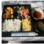 用户对于時金食堂的评论图