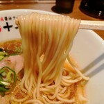 用户对于熟成醤油らーめん 十二分屋 城陽店的评论图