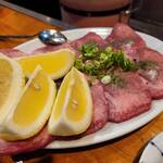 User's review image for 焼肉ホルモン 万千