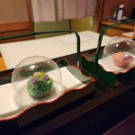 用户对于鶴屋吉信的评论图