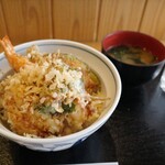 用户对于まことや的评论图