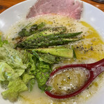 用户对于麺や 亀陣的评论图