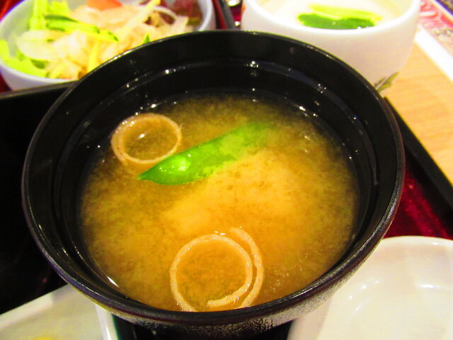 用户对于和食レストランとんでん 厚別店的评论高清图