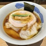 用戶對於ニッポン ラーメン 凛 トウキョウ的評論圖