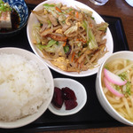 用戶對於天山食堂的評論圖