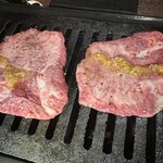 用户对于焼肉 BASE 架的评论图
