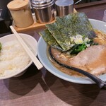 用戶對於横浜家系らーめん侍 渋谷本店的評論圖