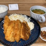 用戶對於三陽食堂的評論圖