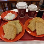 用户对于Ya Kun Kaya Toast 霞が関ビル店的评论图