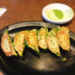 User's review image for ラーメン 田中九商店 平等院店