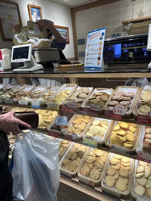 用户对于ステラおばさんのクッキー 池袋駅店的评论高清图
