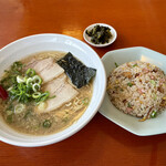 用戶對於豚骨ラーメン 一田的評論圖