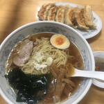 用户对于ぎょうざの満洲 中河原駅前店的评论图
