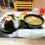 用户对于おにぎりのありんこ オーロラタウン店的评论图